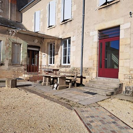 Bed and Breakfast Au P'Tit Gueul'Ton Les Aix-d'Angillon Esterno foto
